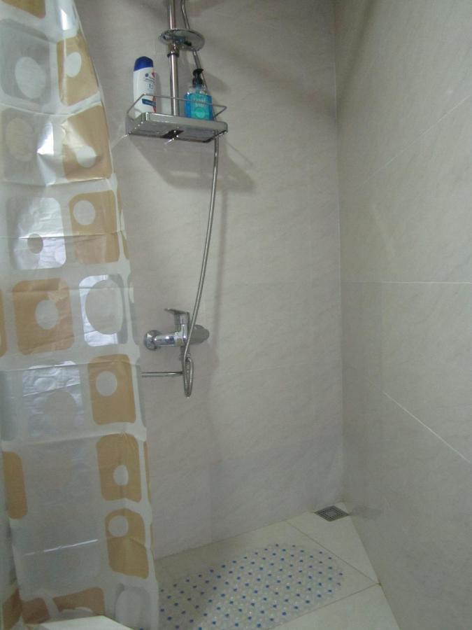 Apartment 19 Kutaisi Bagian luar foto