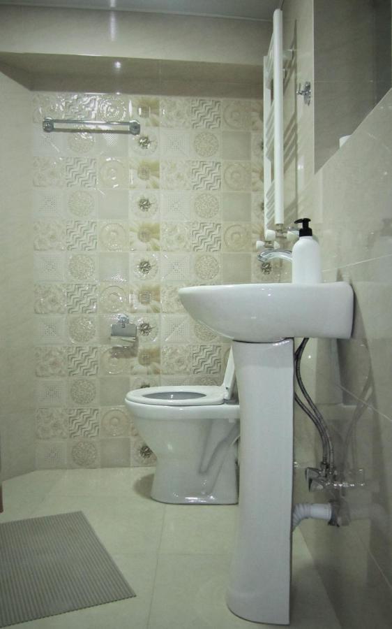 Apartment 19 Kutaisi Bagian luar foto